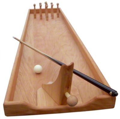 DRUŽABNA IGRA ZBIJANJE KEGLJEV